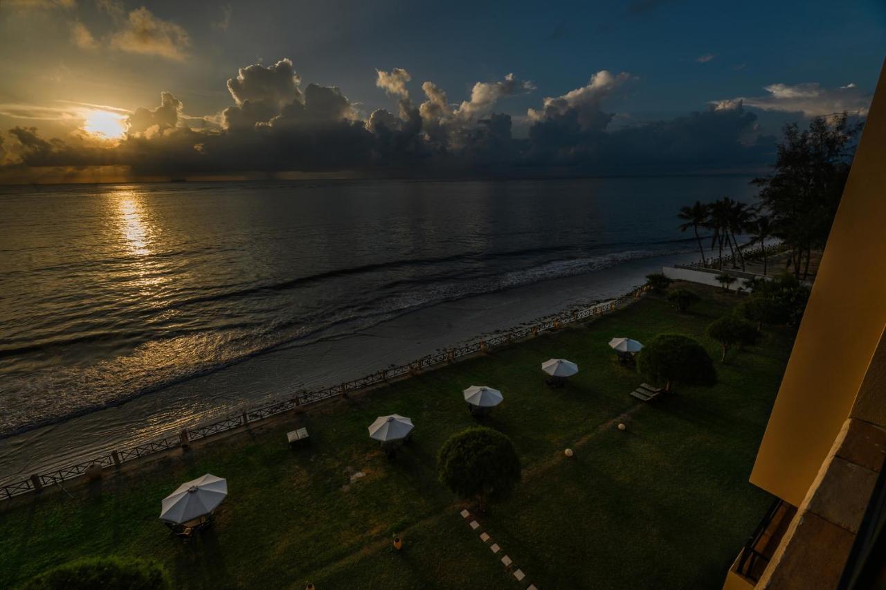 ซัน แอฟริกา บีช รีสอร์ต Hotel มอมบาซา ภายนอก รูปภาพ